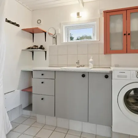 بيت للعطل 2 Bedroom Awesome In