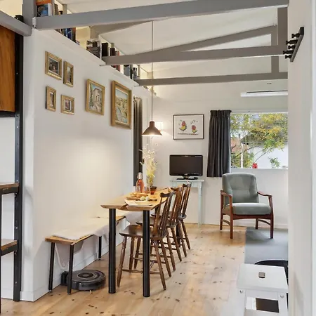 2 Bedroom Awesome In