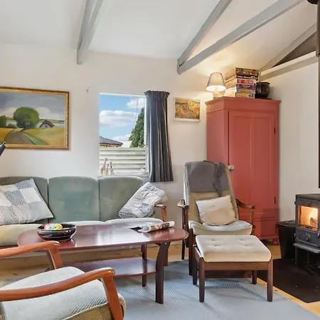 بيت للعطل 2 Bedroom Awesome In